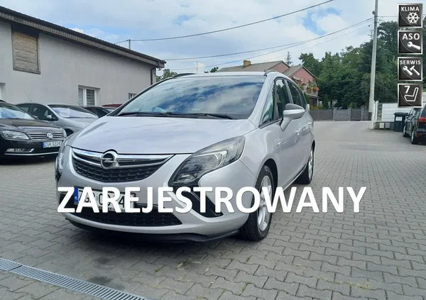 malbork Opel Zafira cena 37900 przebieg: 183260, rok produkcji 2013 z Malbork